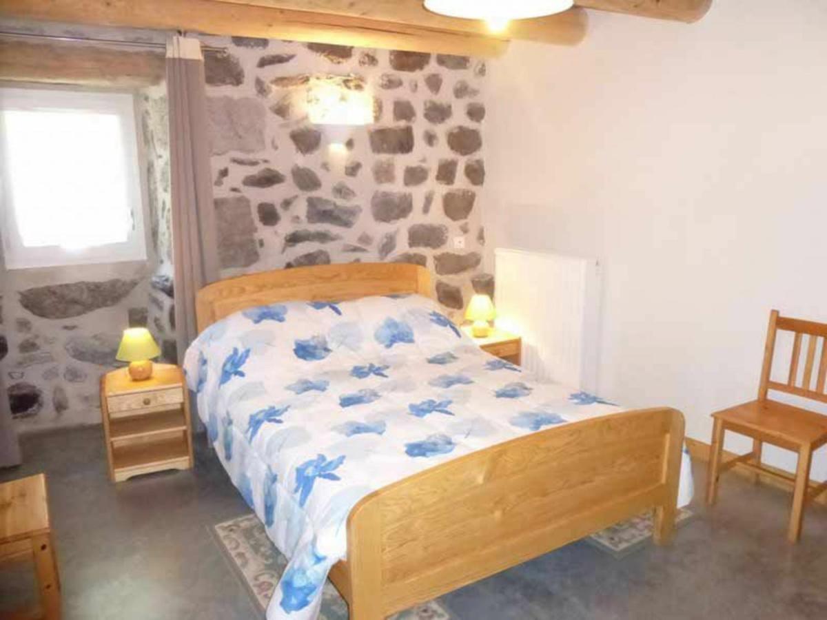 Gite Charmant Pour 8 Pers A Rauret Avec Cheminee, Terrasse Et Acces "Tourisme Et Handicap" - Fr-1-582-186 מראה חיצוני תמונה