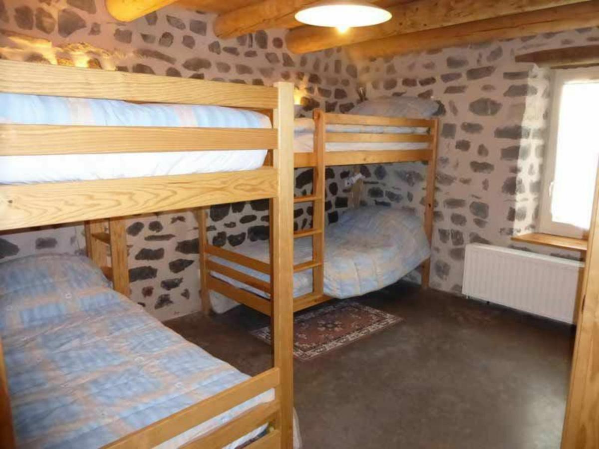 Gite Charmant Pour 8 Pers A Rauret Avec Cheminee, Terrasse Et Acces "Tourisme Et Handicap" - Fr-1-582-186 מראה חיצוני תמונה