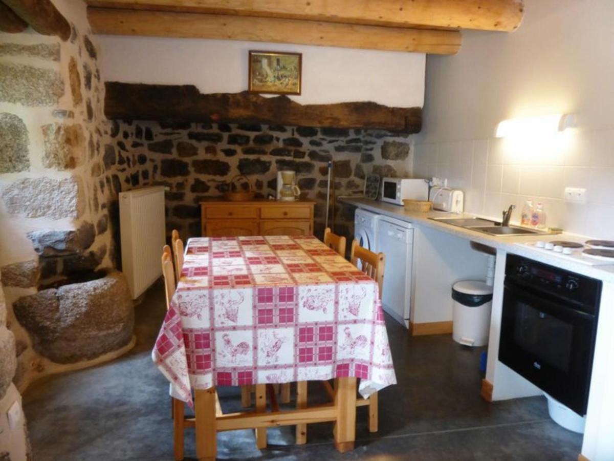 Gite Charmant Pour 8 Pers A Rauret Avec Cheminee, Terrasse Et Acces "Tourisme Et Handicap" - Fr-1-582-186 מראה חיצוני תמונה